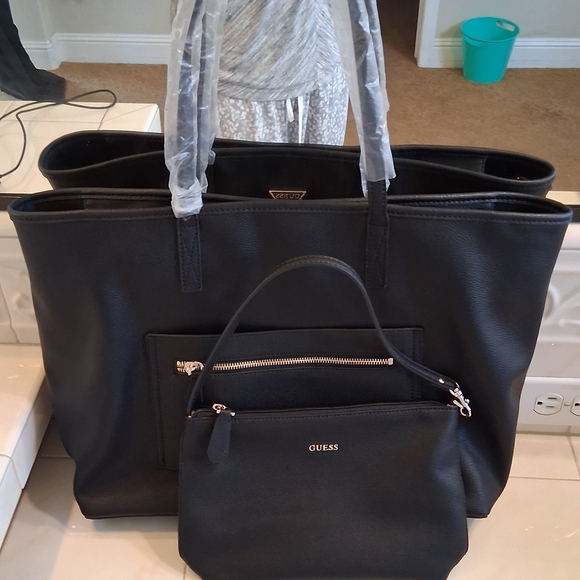 GUESS Elegant Black Tote and Pouch Set - Picture 1 of 10